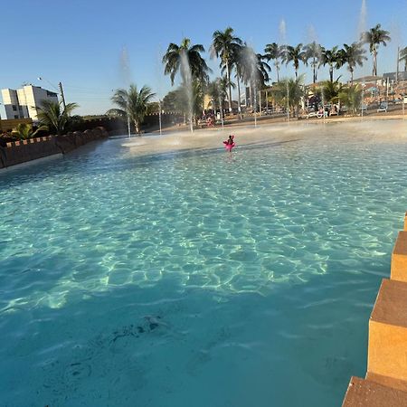 Acquaville Flat E Parque Aquatico Caldas Novas Eksteriør bilde